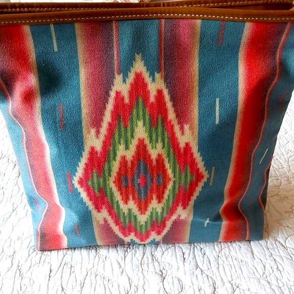 Montana West Navajo Print Shoulder Bag - Picture 14 of 16